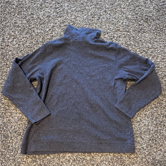 L.L Bean Turtleneck Pullover - Picture 5 of 5